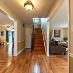 5 Bdrm House