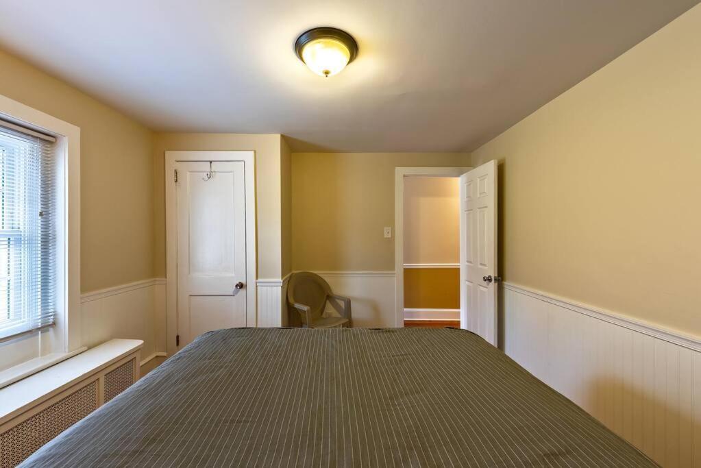 Holiday home 5 Bdrm House Horsham
