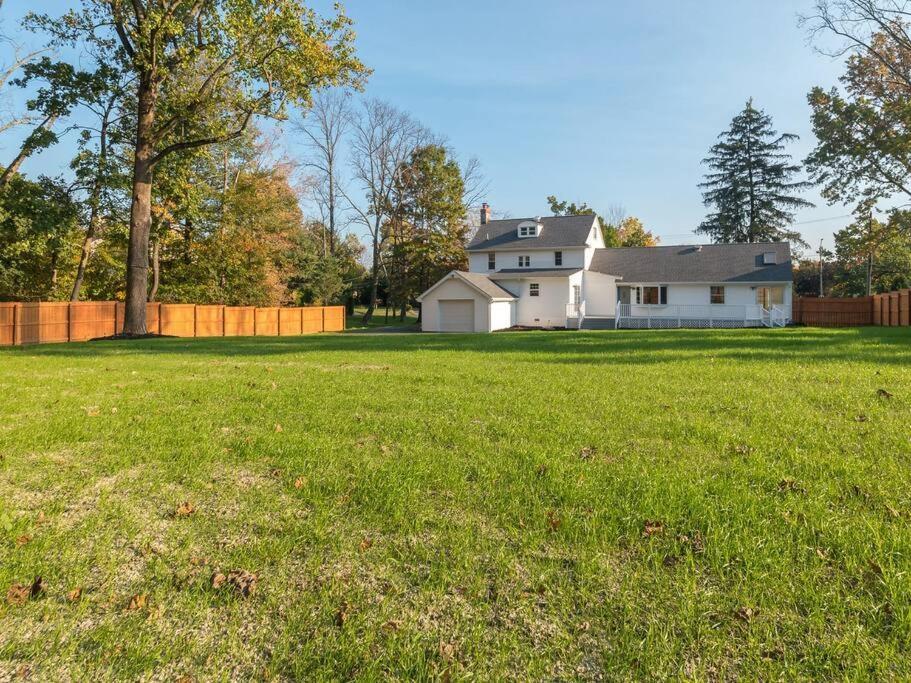 5 Bdrm House Holiday home Horsham